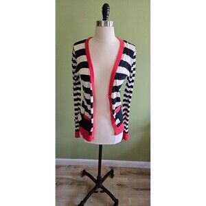 Love Culture Button-Up Cardigan Size Medium